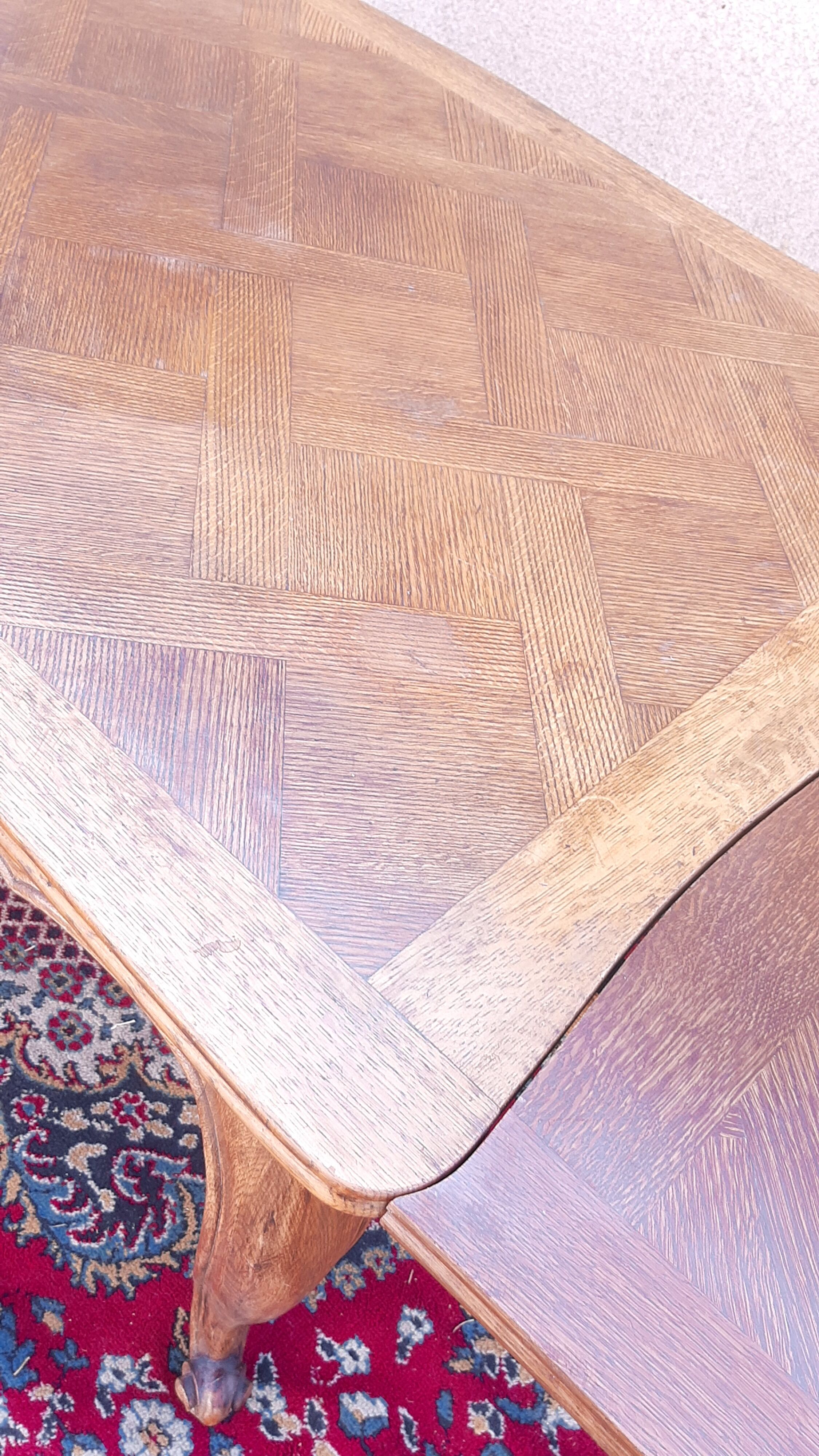 Table with syle extensions Louis XV