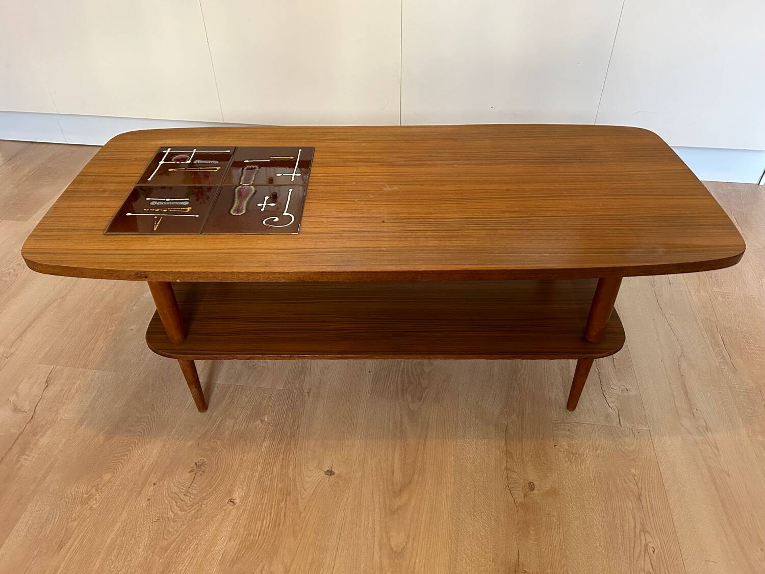50s coffee table in wood and tiles
