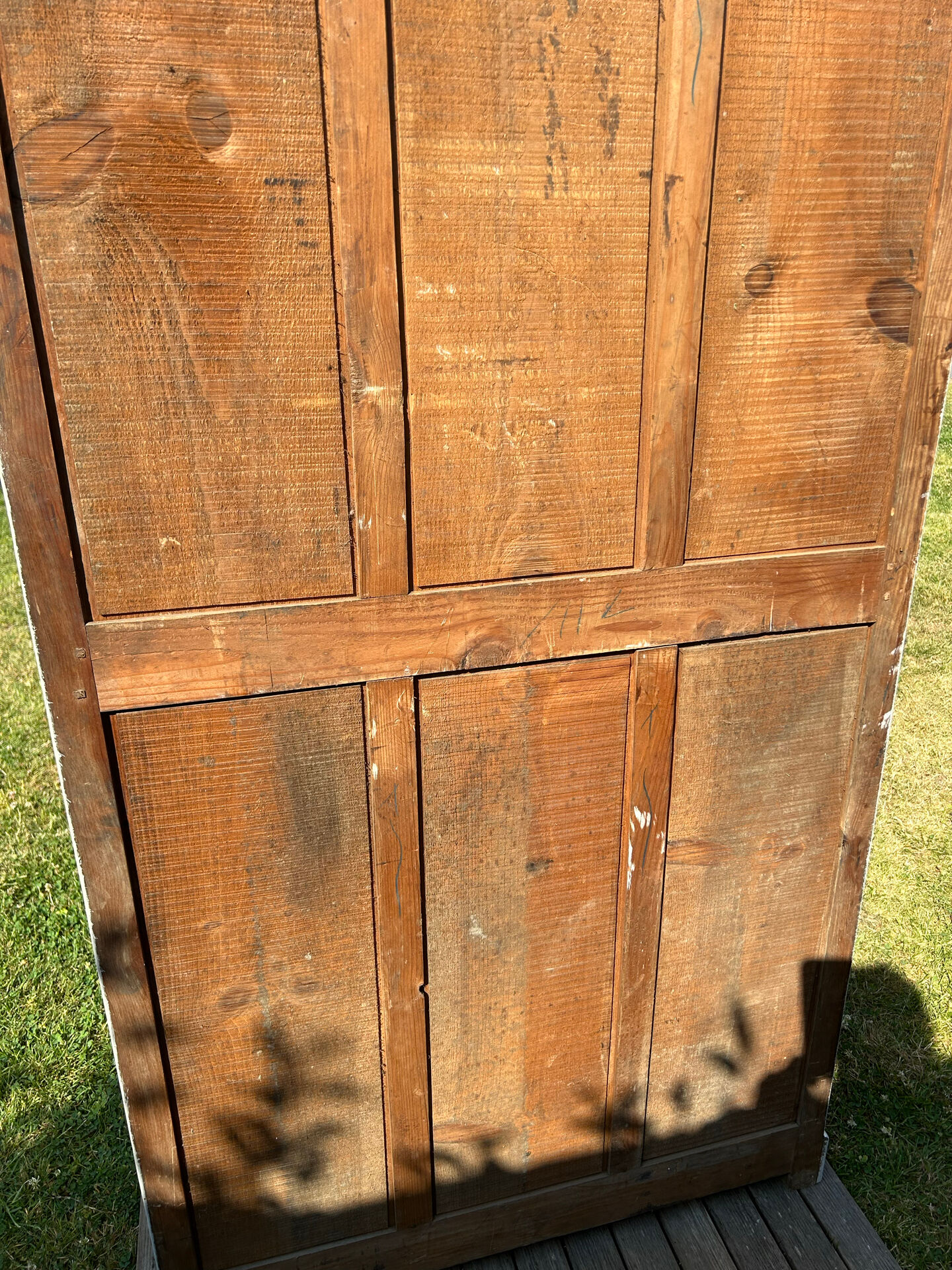 Parisian wardrobe white rye