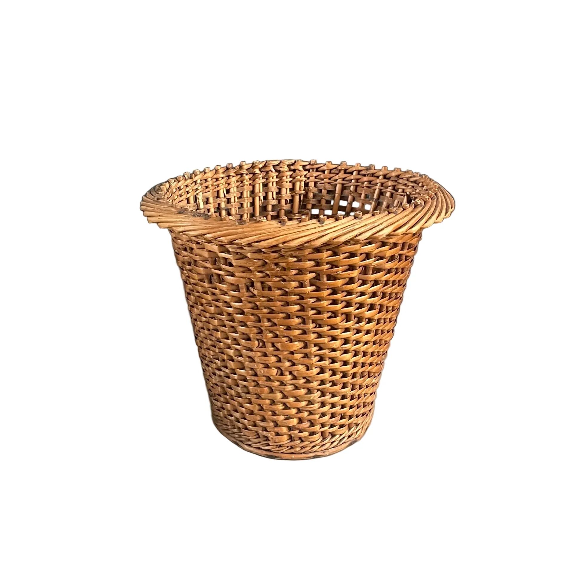 Cache pot en rotin