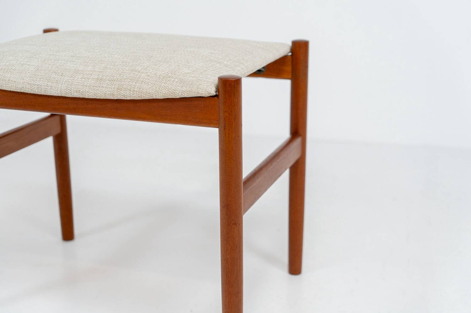 Tabouret de Hugo Frandsen pour Spøttrup (Danemark, années 1960).