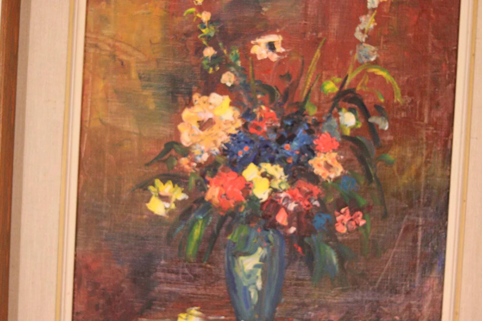 Original Oil on Canvas – “Still Life Vase” – Framed 45 × 54 cm