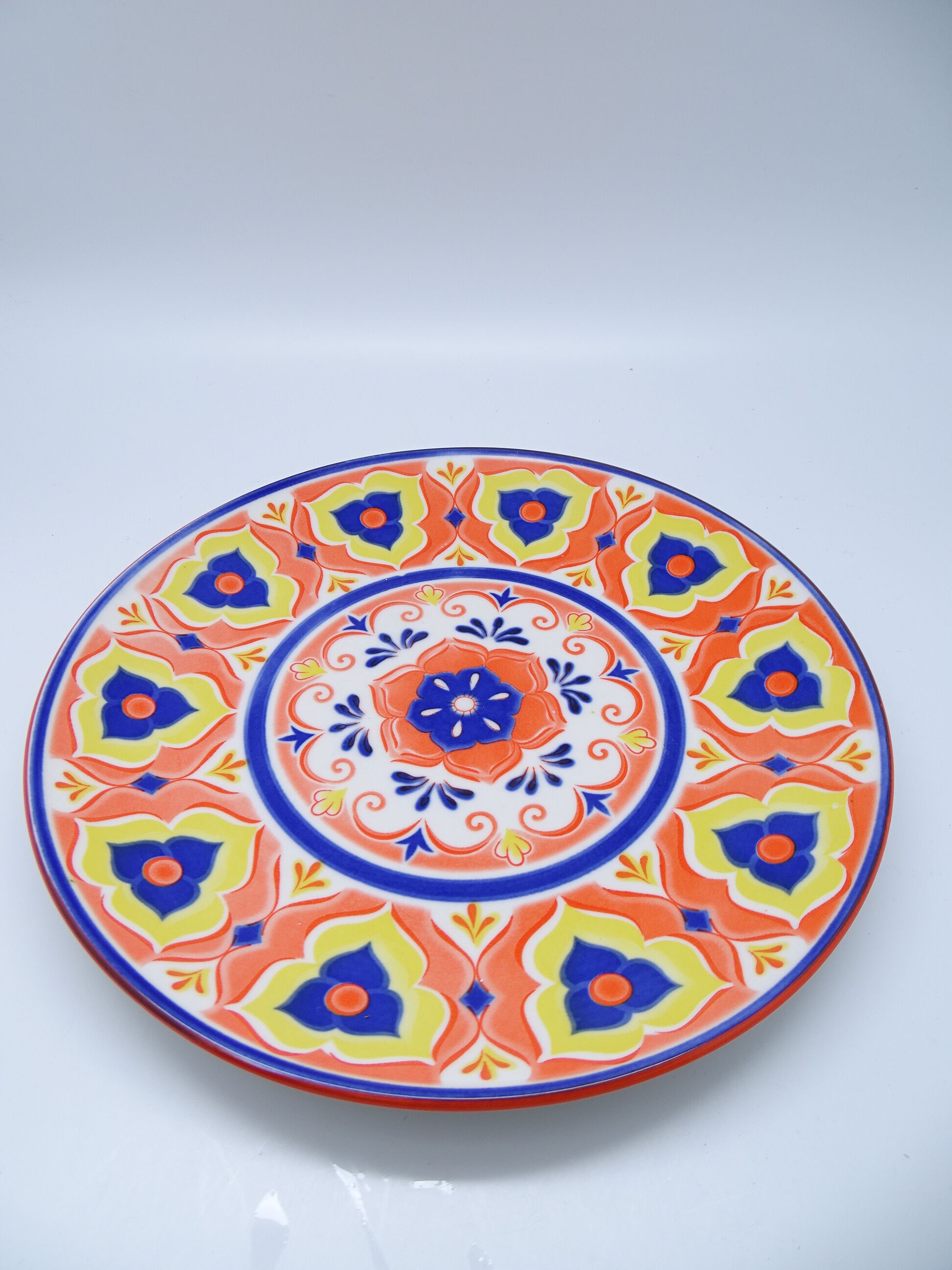 Set of 4 Italian ceramic plates