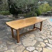 Table à manger en chêne massif du début du 19e siècle