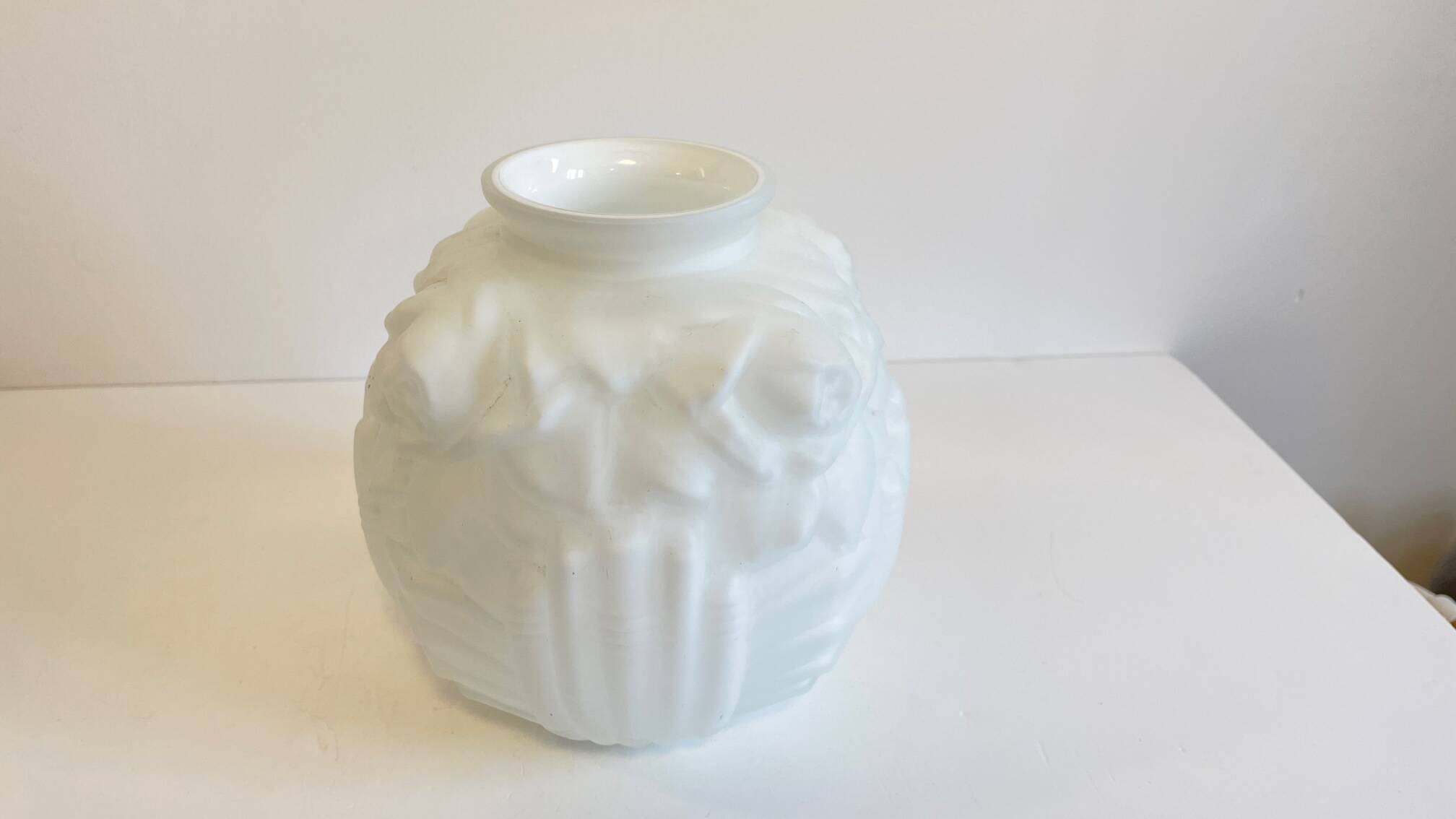Art Deco glass paste ball vase