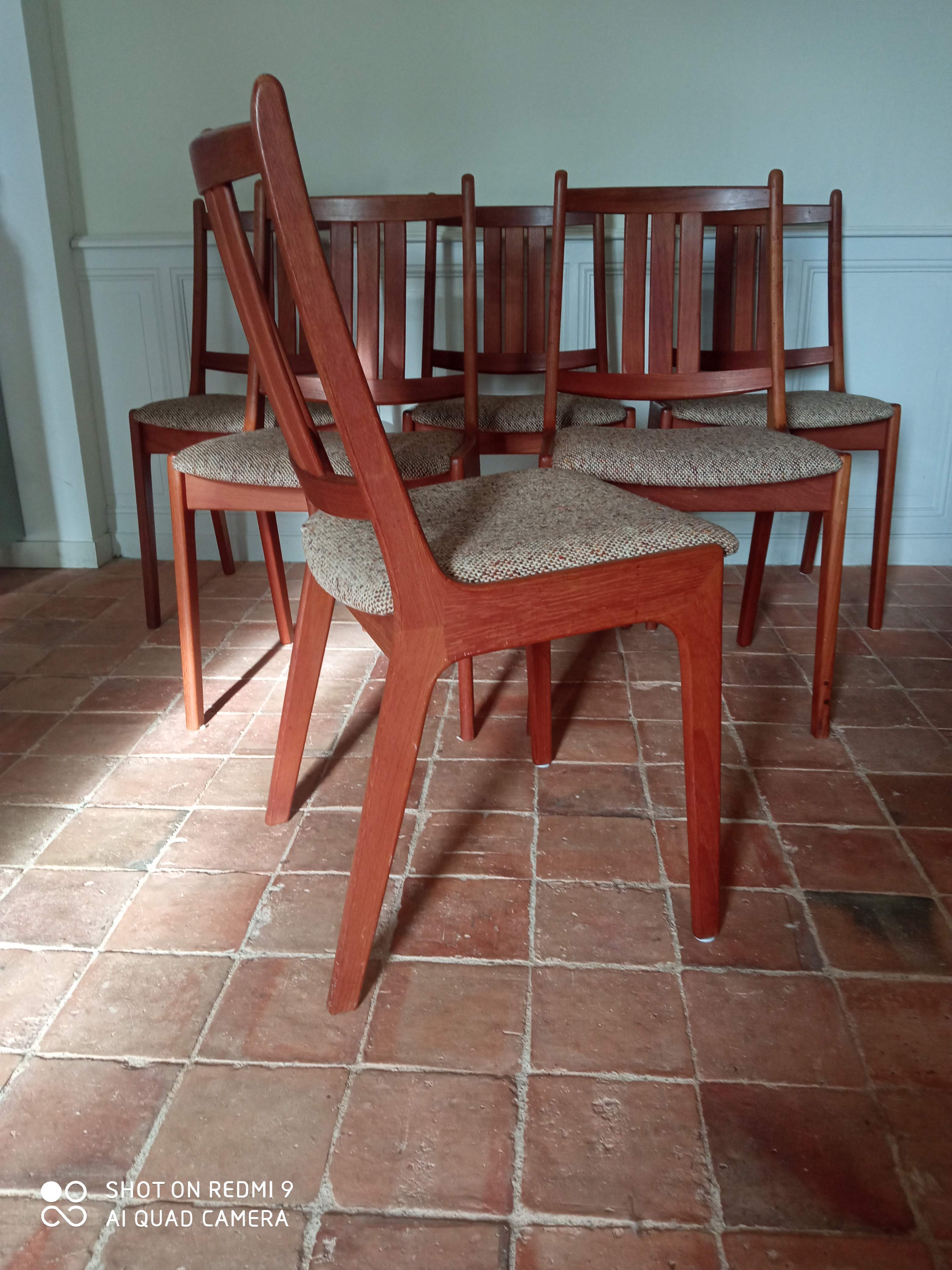 6 KS möbler chairs in teak and wool Kvadrat 60s