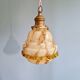 Duo de suspensions Art Déco en opaline et ouraline, 1920-30