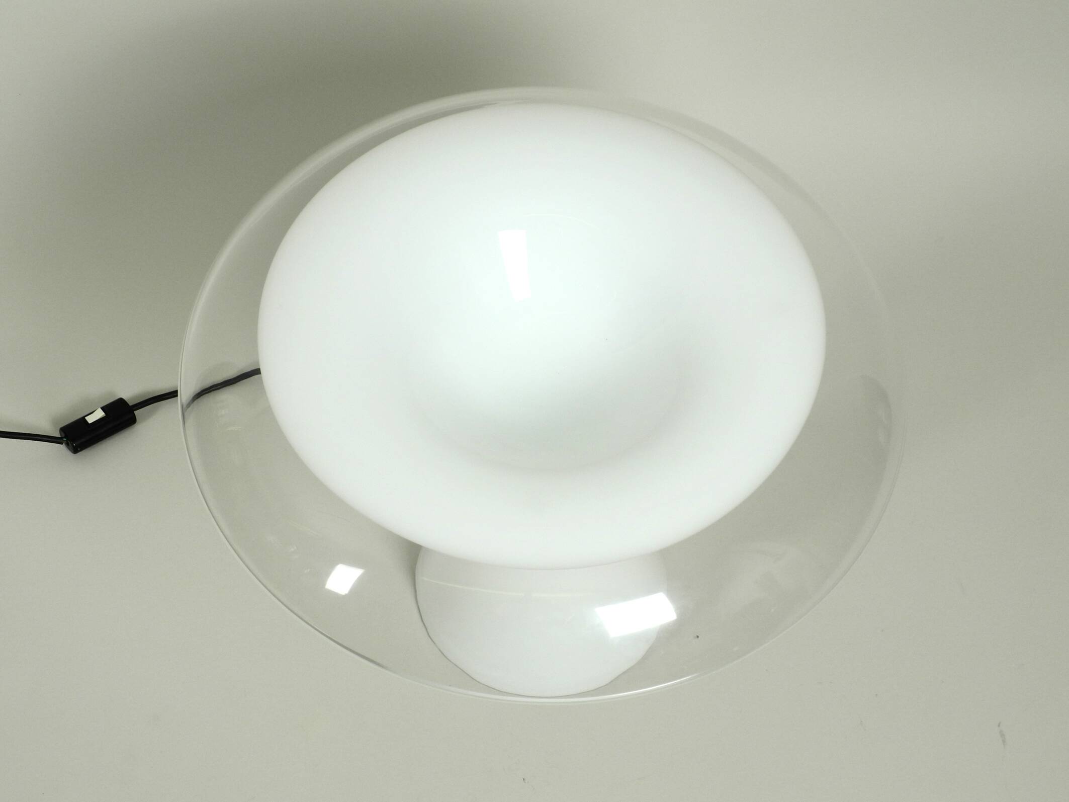 Huge 1960s italian two-piece Murano glass mushroom table lamp by Vistosi