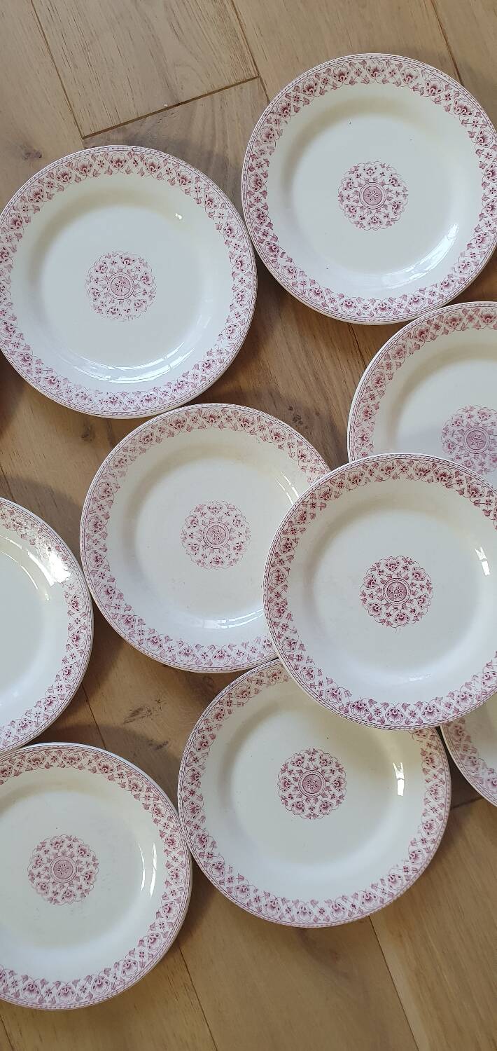 10 Terre de Fer dessert plates