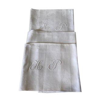 Lot de 3 serviettes monograme HP