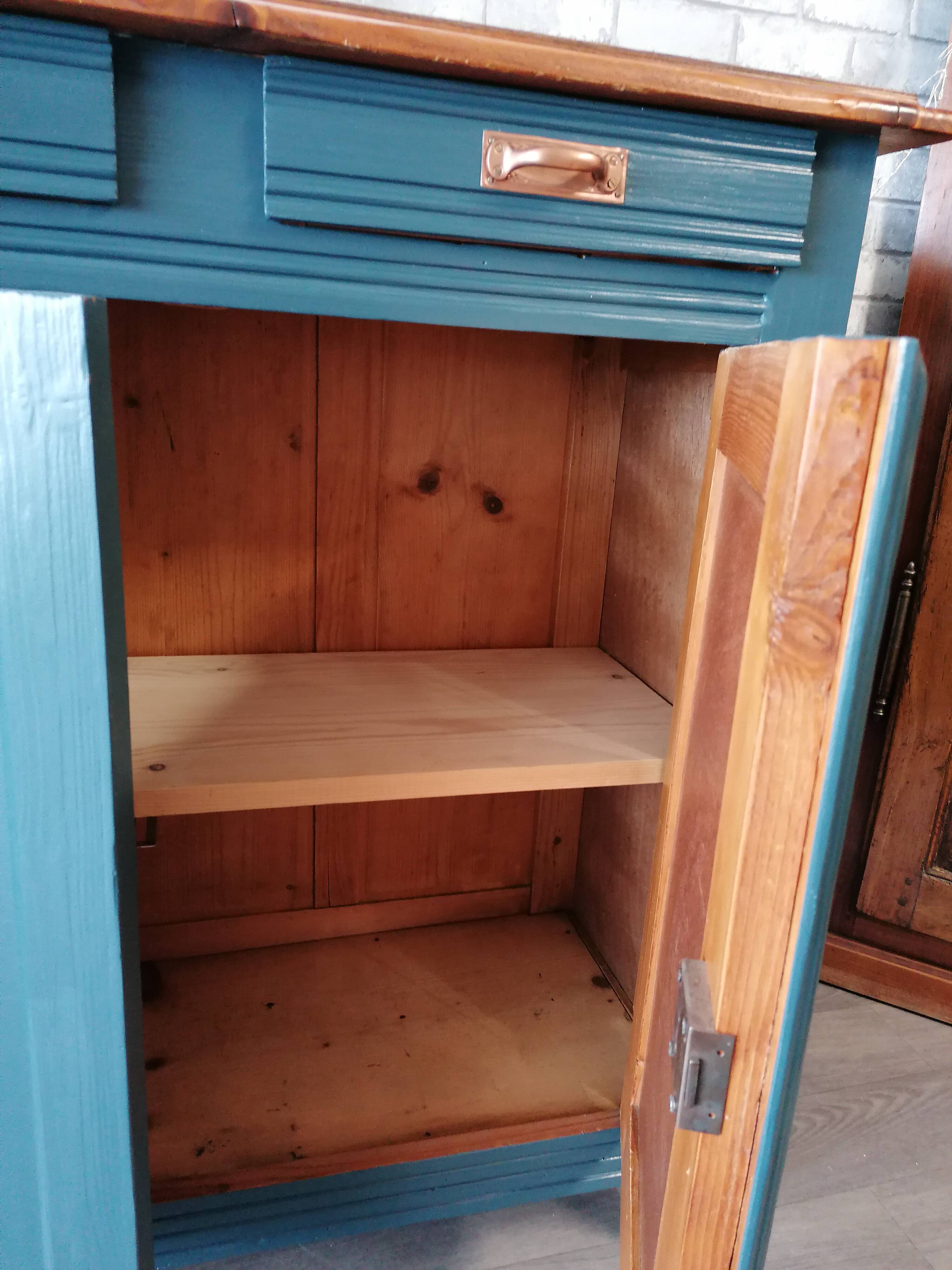 “Estelle” sideboard