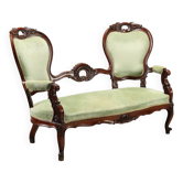 Elegant Louis-Philippe walnut canapé
