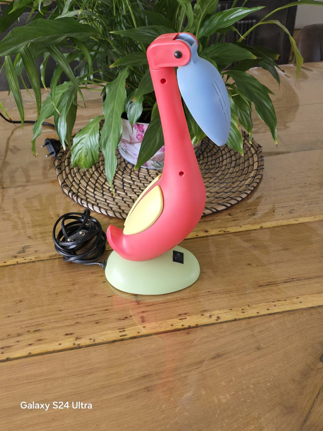 Toucan lamp, vintage penguin