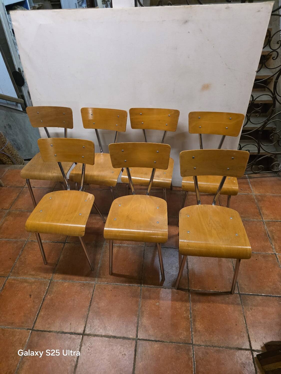 7 vintage school chairs in chrome metal from the 1970s