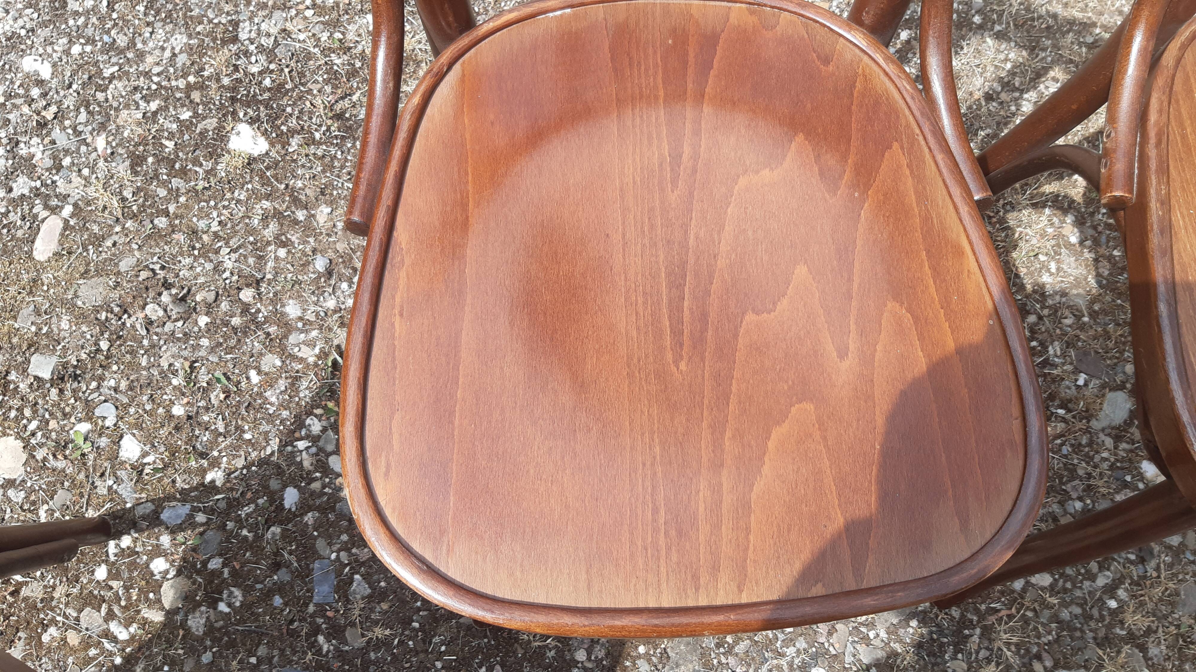 Set of 4 bistro chairs