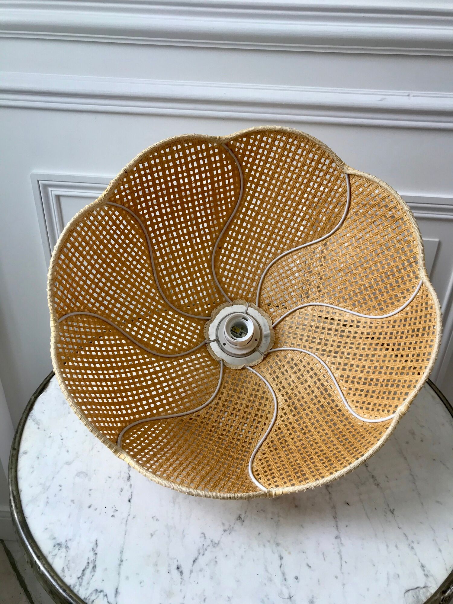 Lotus suspension / rattan petal and vintage beige canning 60s-70s