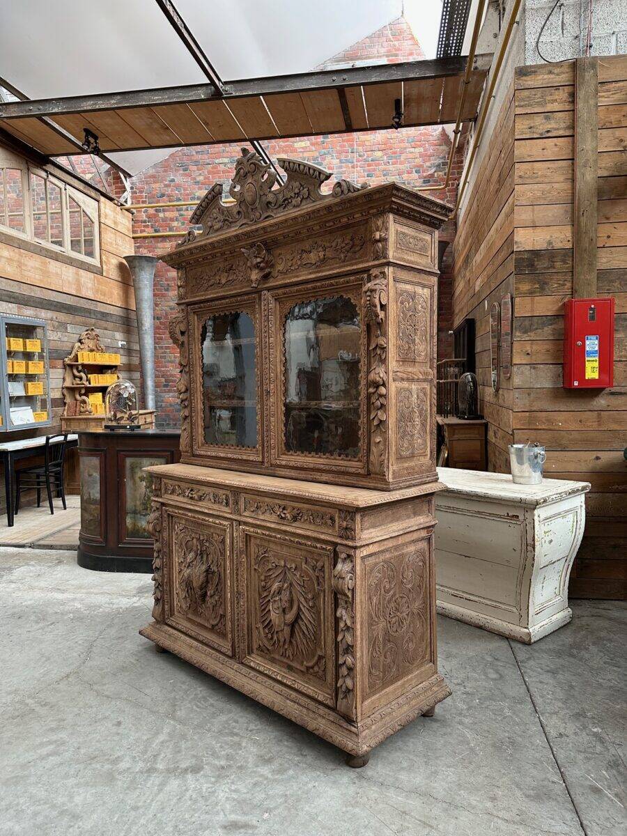 Hunting furniture from the late 19th century