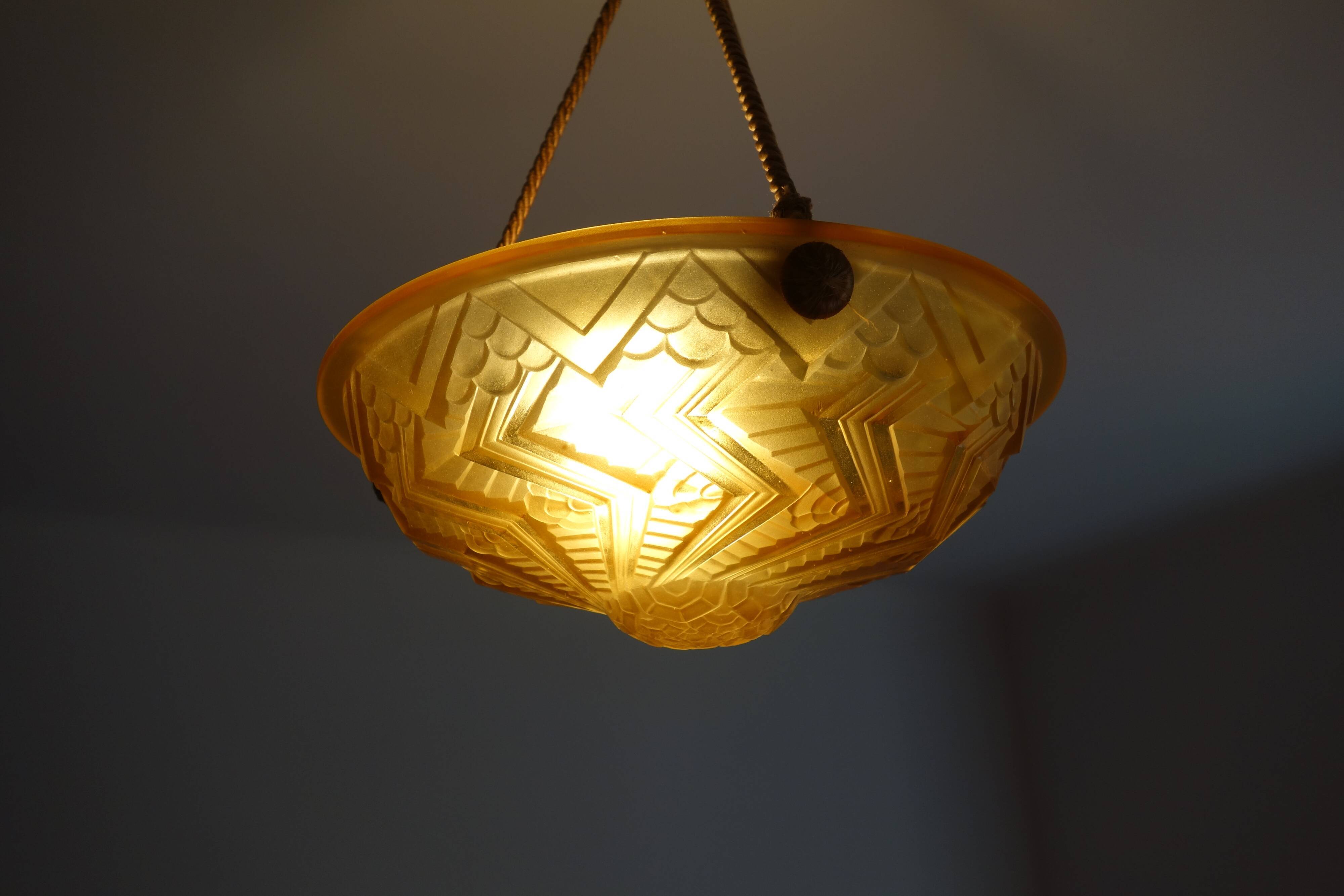 Schneider Art Deco Lustre