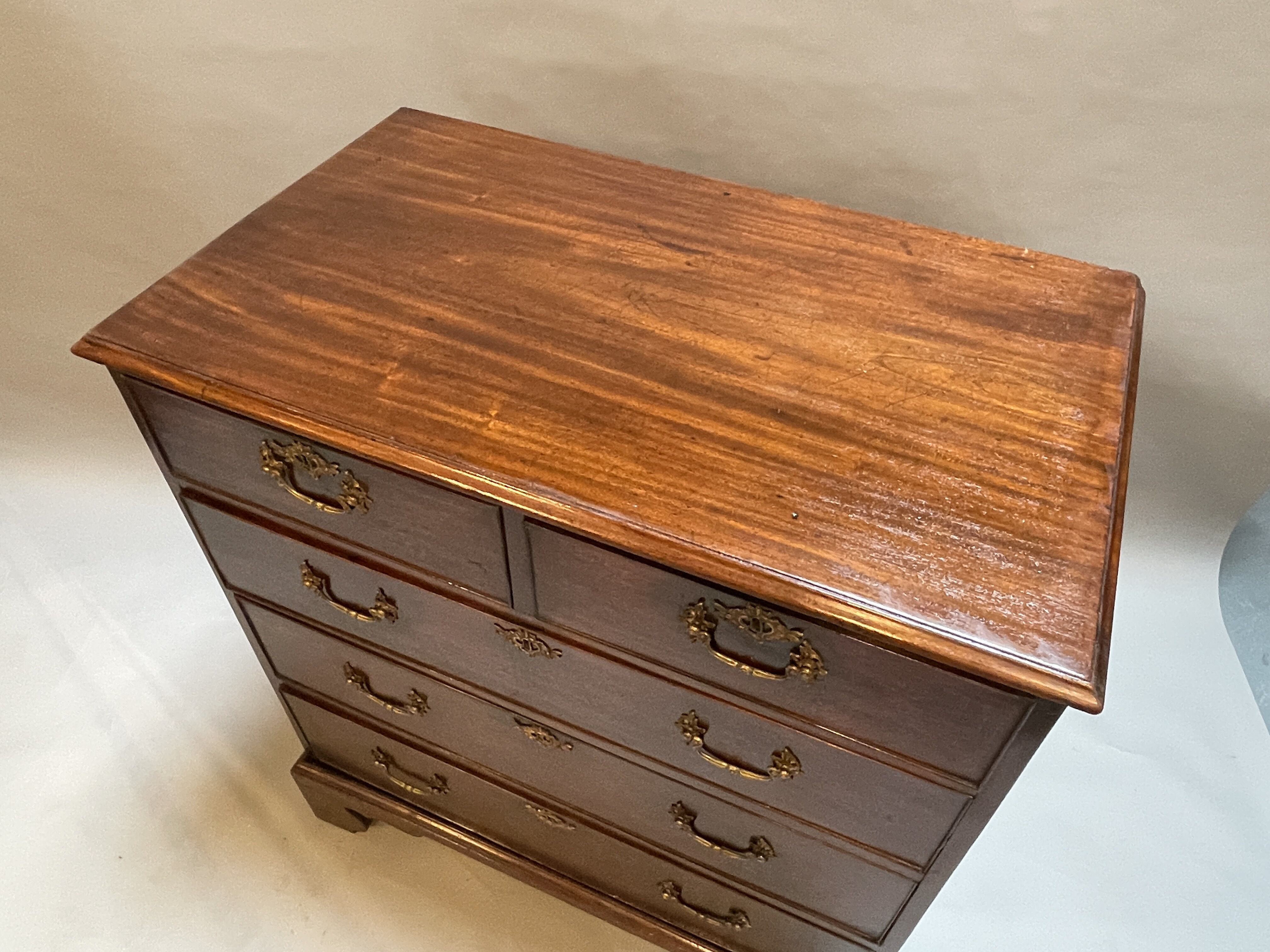 George 111 Chest Of Drawers