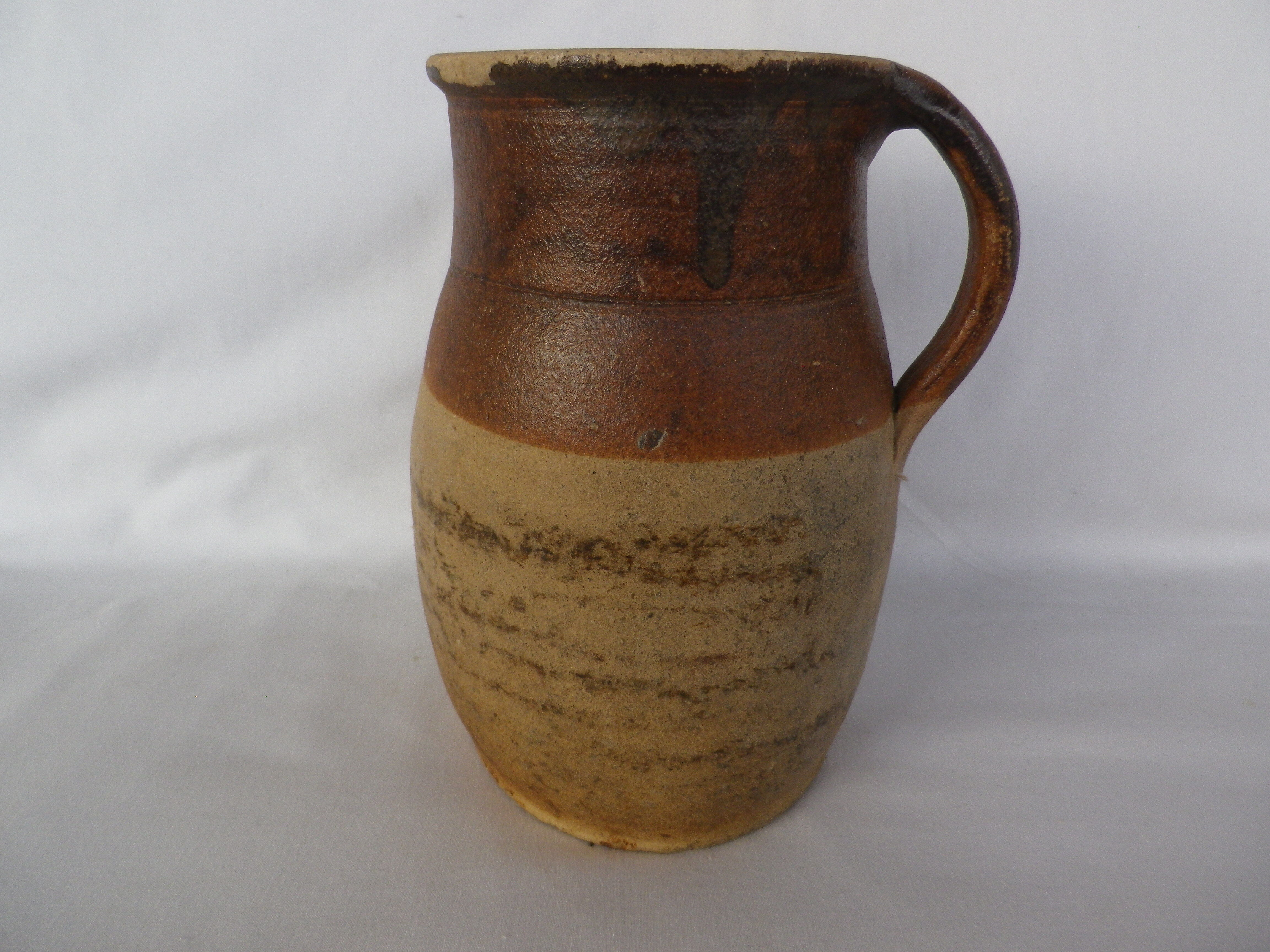 Pot a lait grès ancien