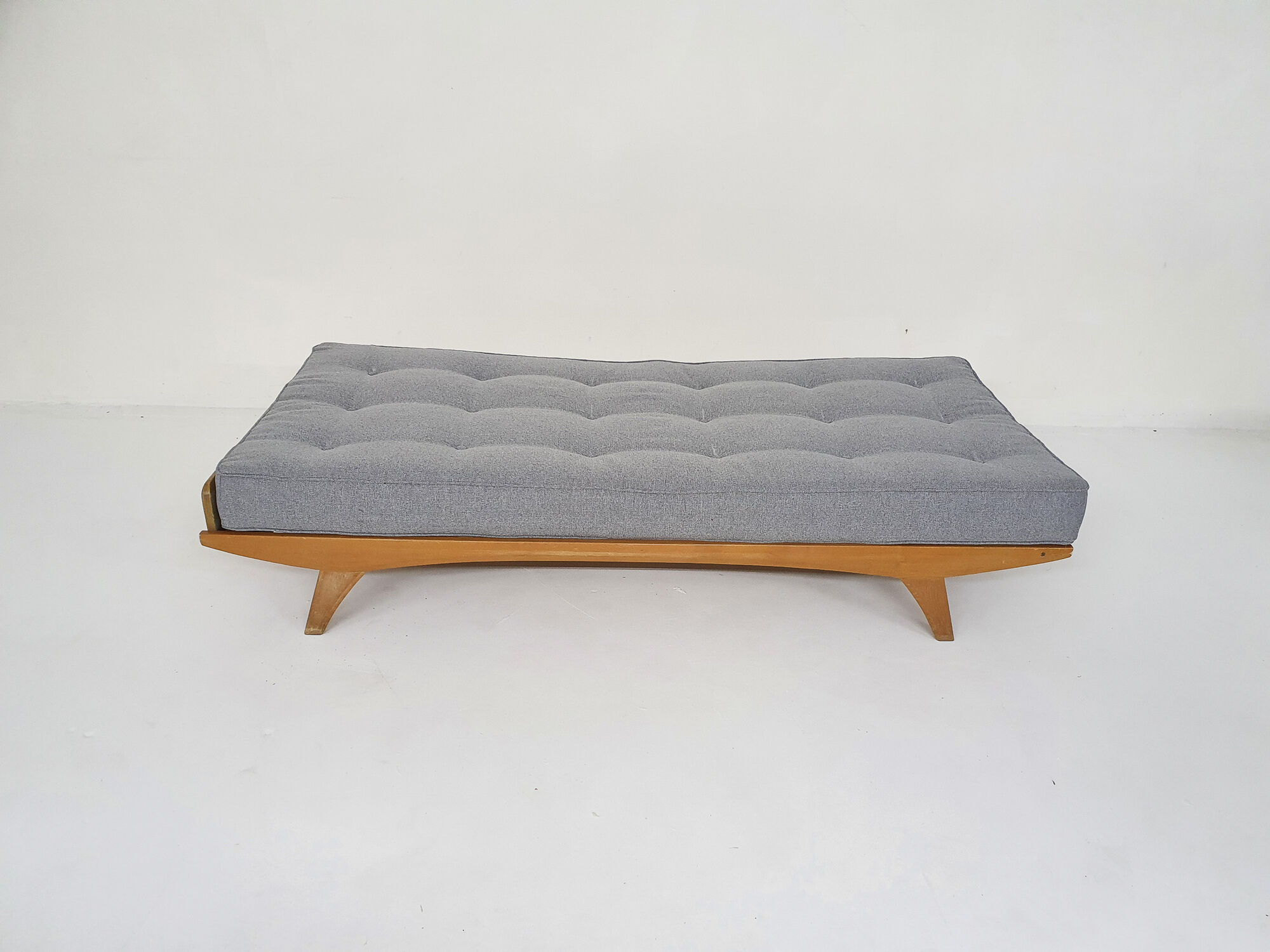 Ashwood daybed by Holma, Switzerland 1950's