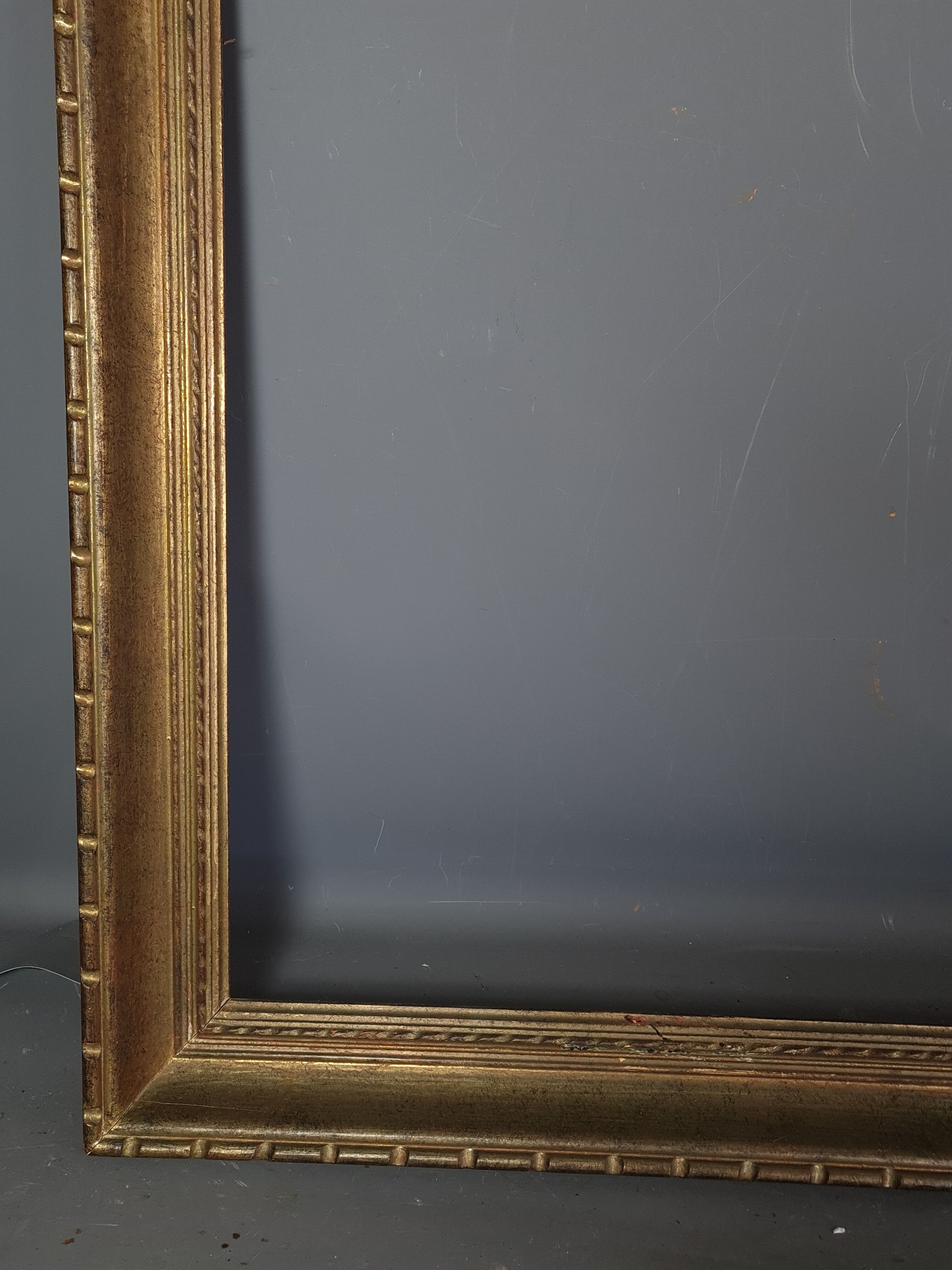 Frame 1930-1950 gilded wood gold leaf 80x68 cm foliage 70x58 cm SB