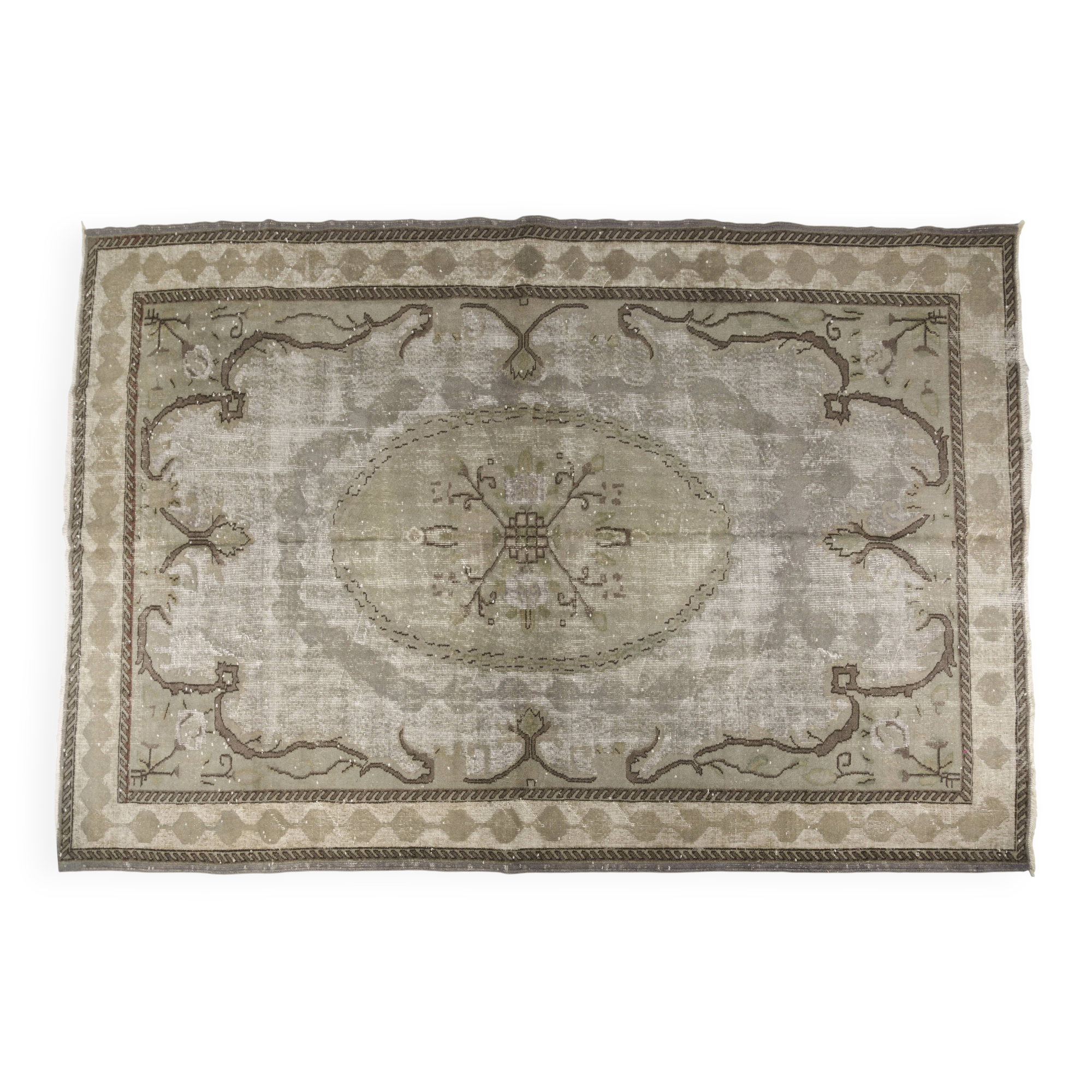 Handknotted Home Living Vintage Turkish Rug sku v-52