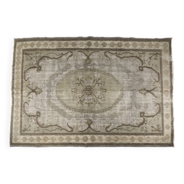 Handknotted Home Living Vintage Turkish Rug sku v-52
