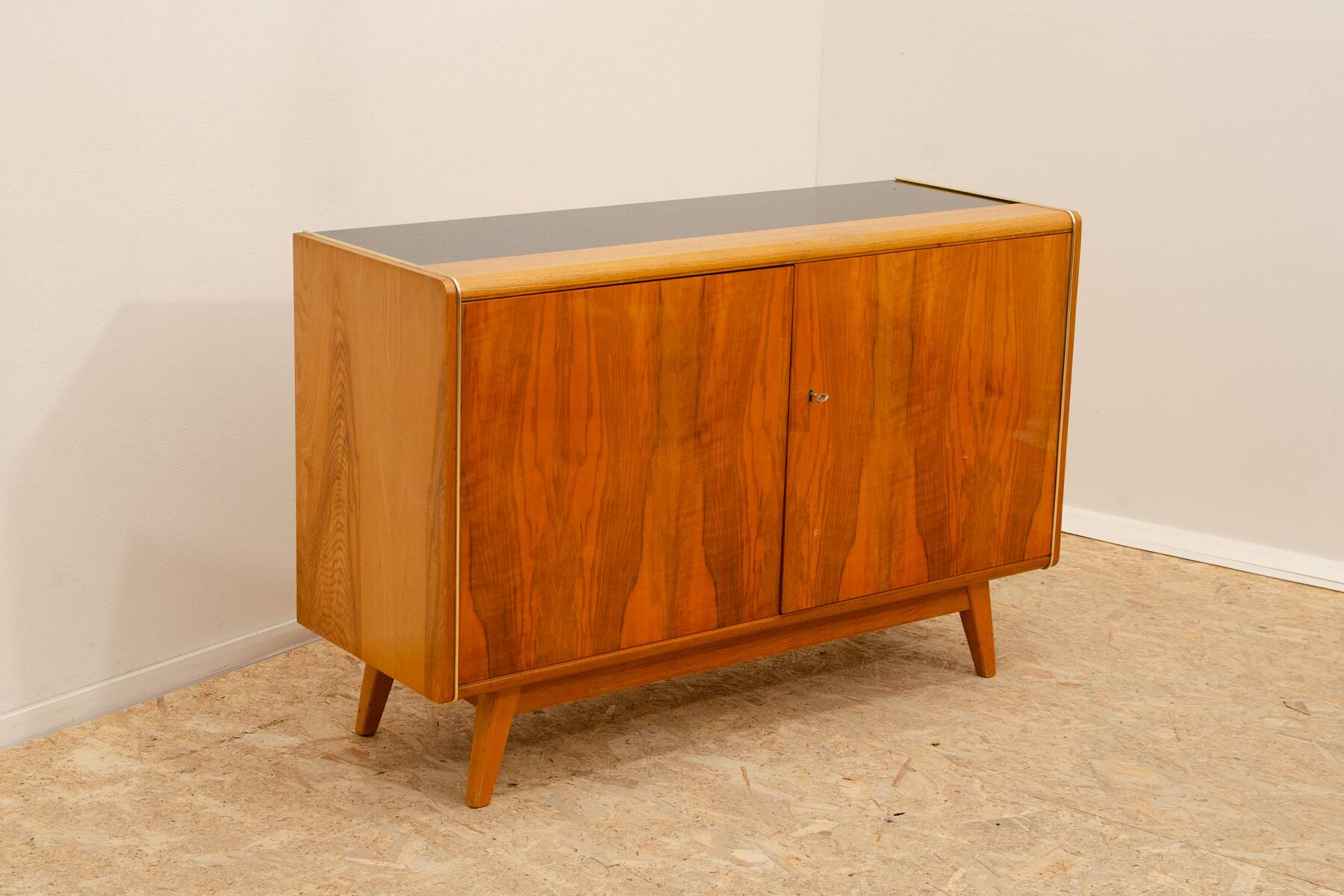 Mid century sideboard by Nepožitek & Landsman for Jitona, 1970´s