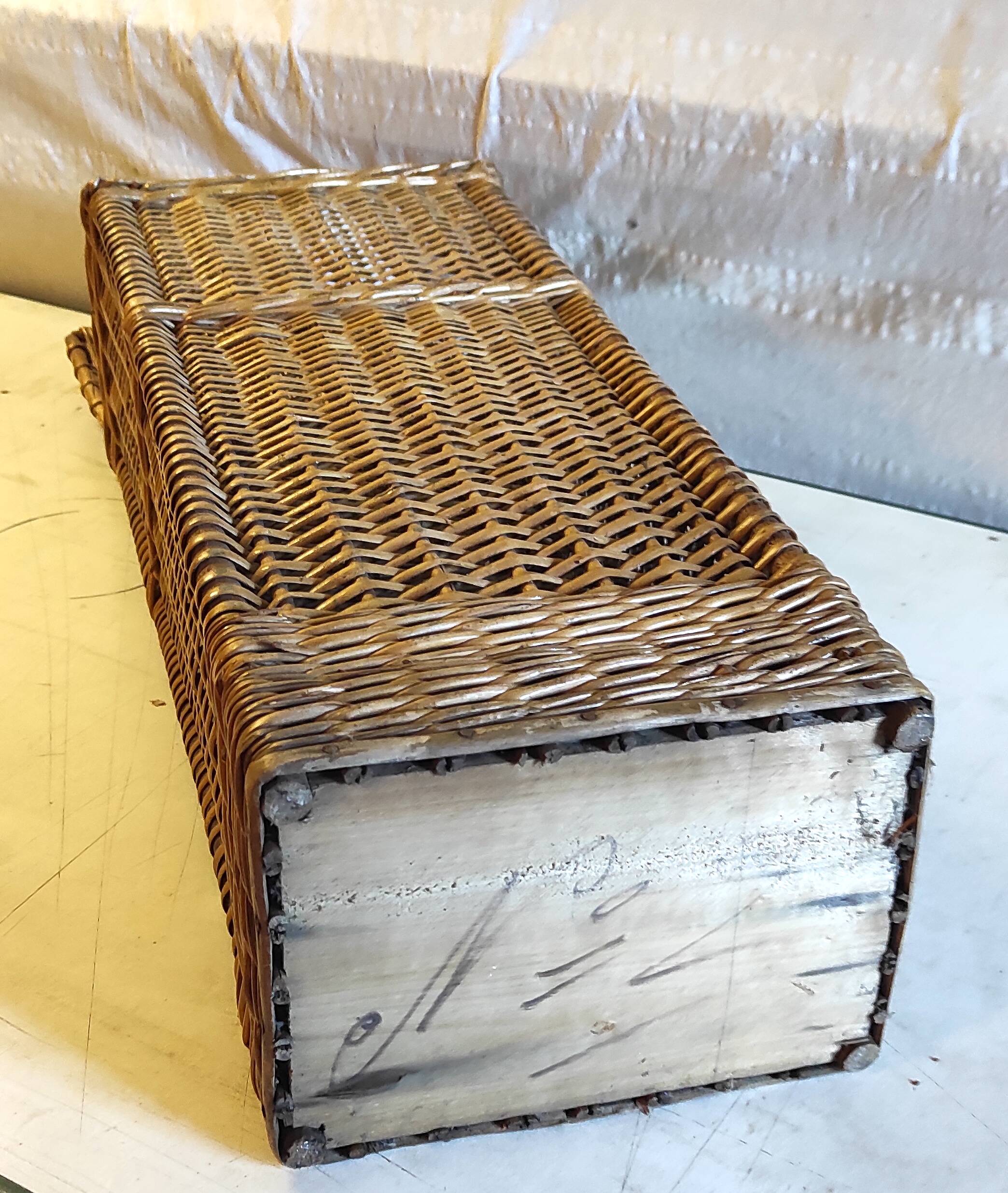 Wicker bread bin - mid-20th century