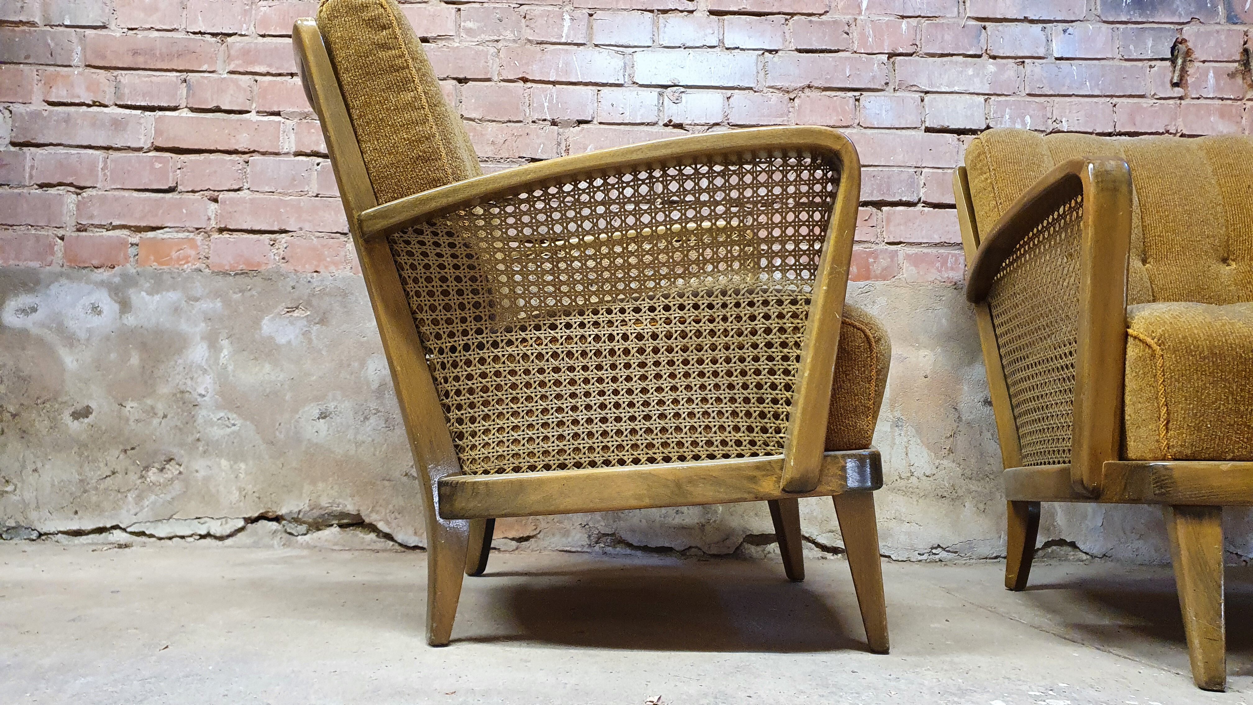 Paire de fauteuils cannage 1960"
