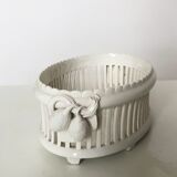 Openwork earthenware fruit cup