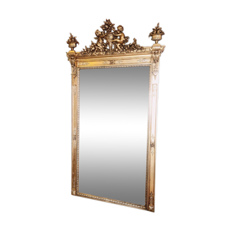 Miroir doré avec des anges