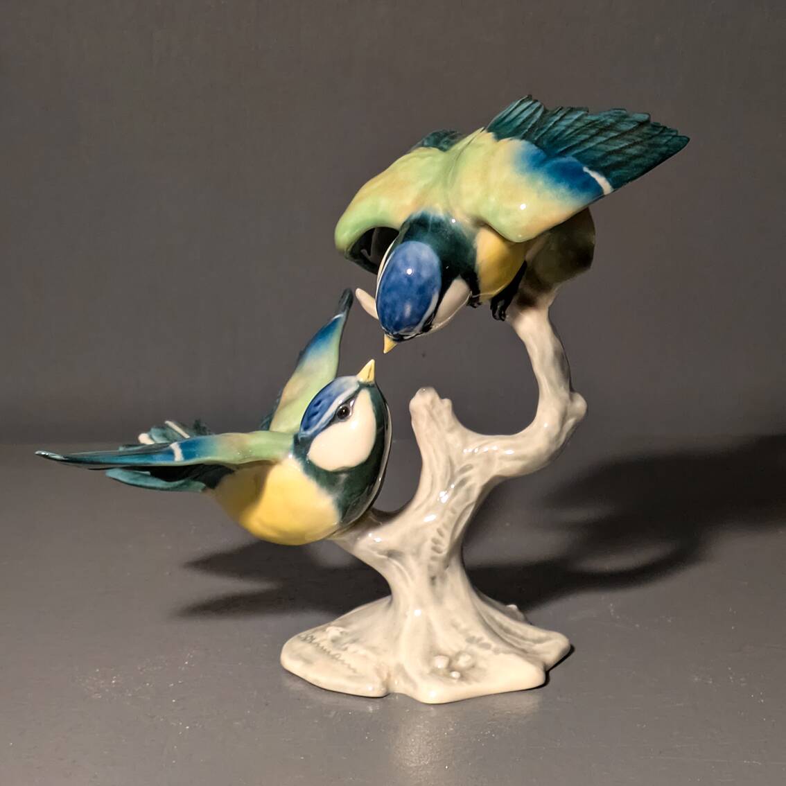 Porcelain figurine of tits by Gerhard Bochmann for AK Kaiser