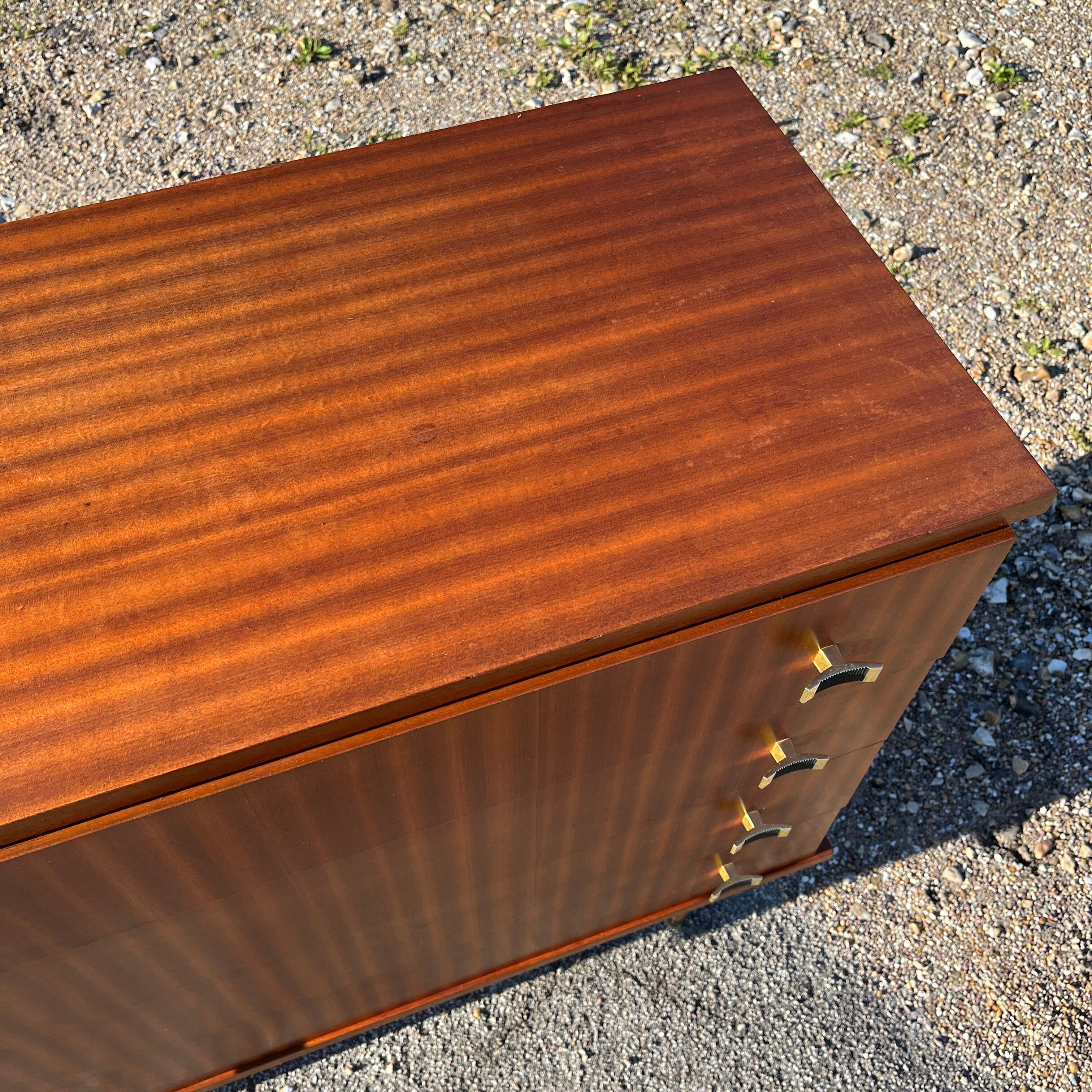 Vintage chest of drawers 4 drawers