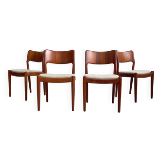 Ensemble de 4 chaises de salle à manger en teck moderne scandinaves vintage du milieu du siècle par Glostrup