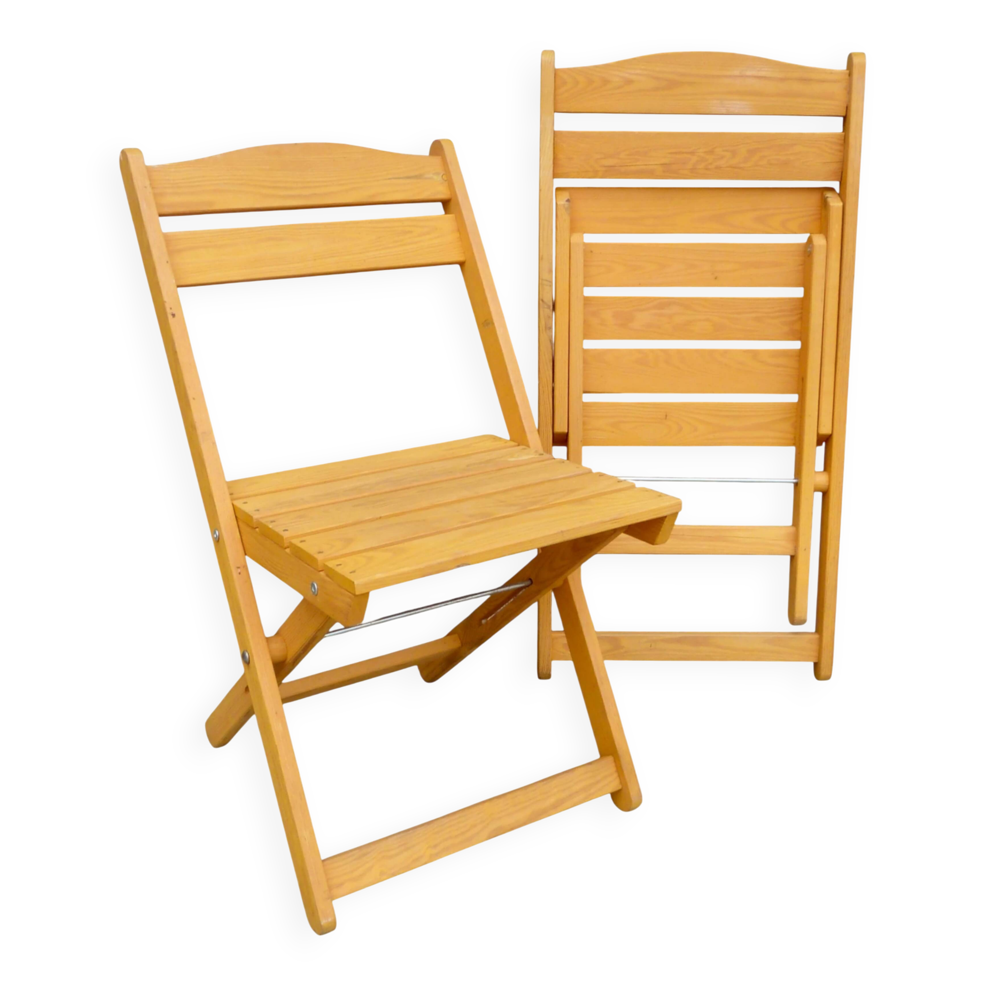 Paire de chaises pliantes en bois blond