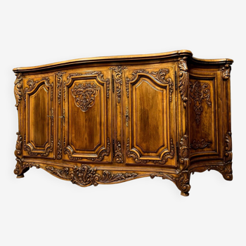 Curved and curved Louis XV style sideboard in walnut circa 1920