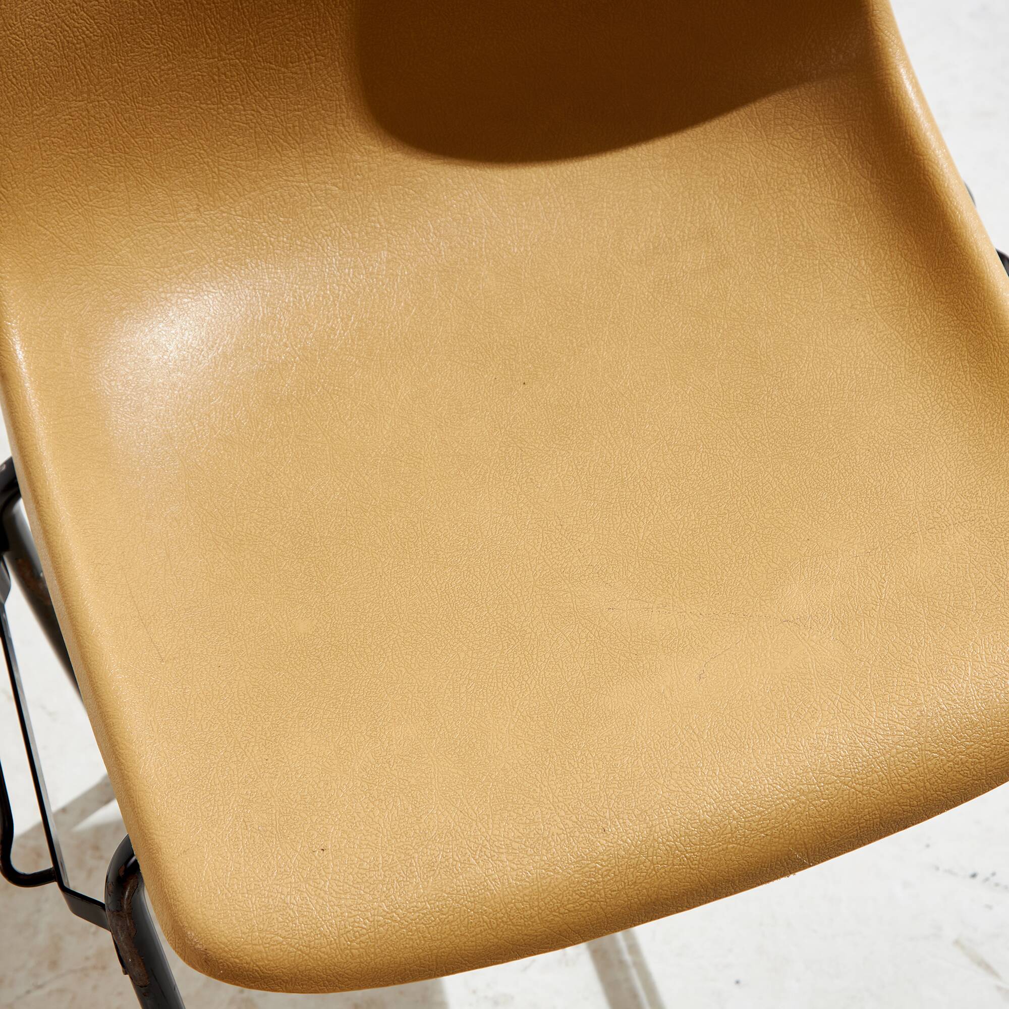 Stackable Plastic Chair by Grosfillex, 1970s (MK10592)