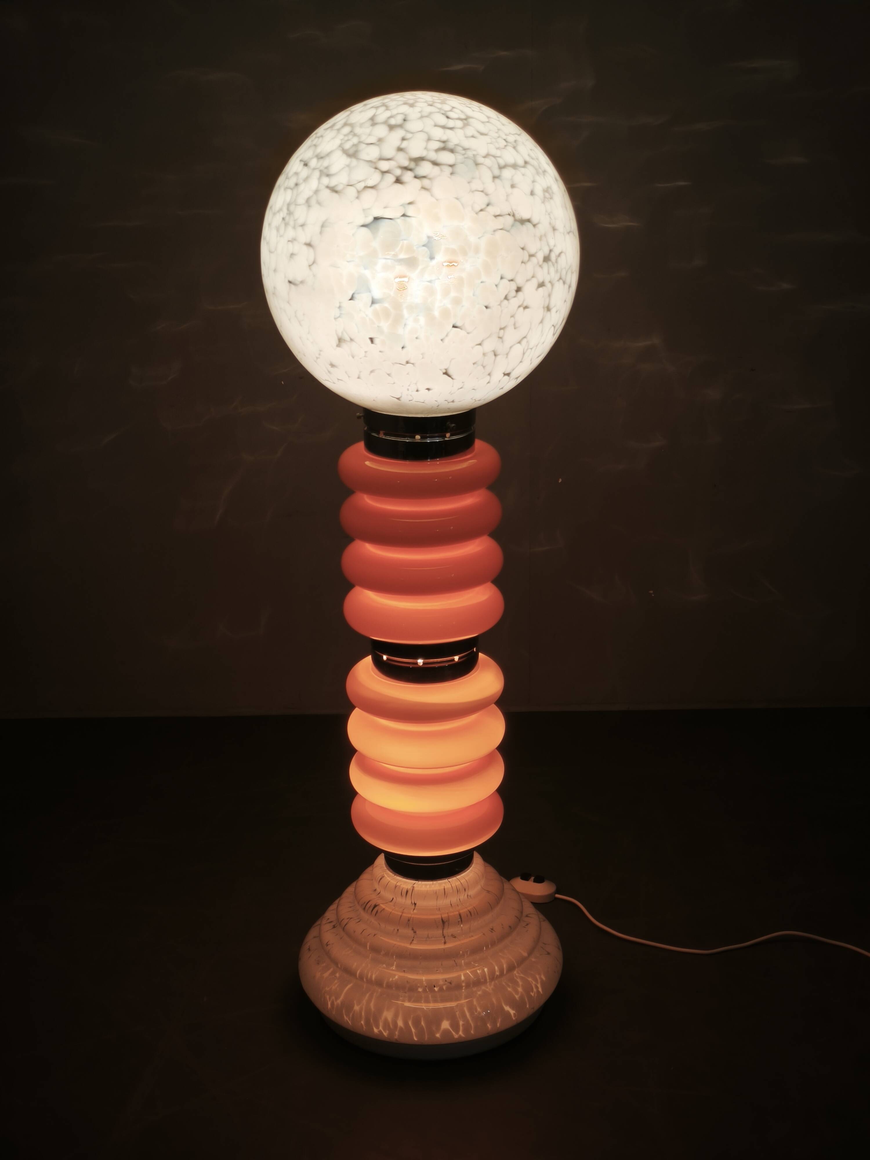 Carlo Nason pour Mazzega Lampe de sol en verre de Murano Space Age, années 1970