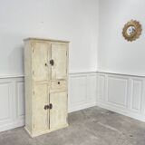 1900 pine pantry