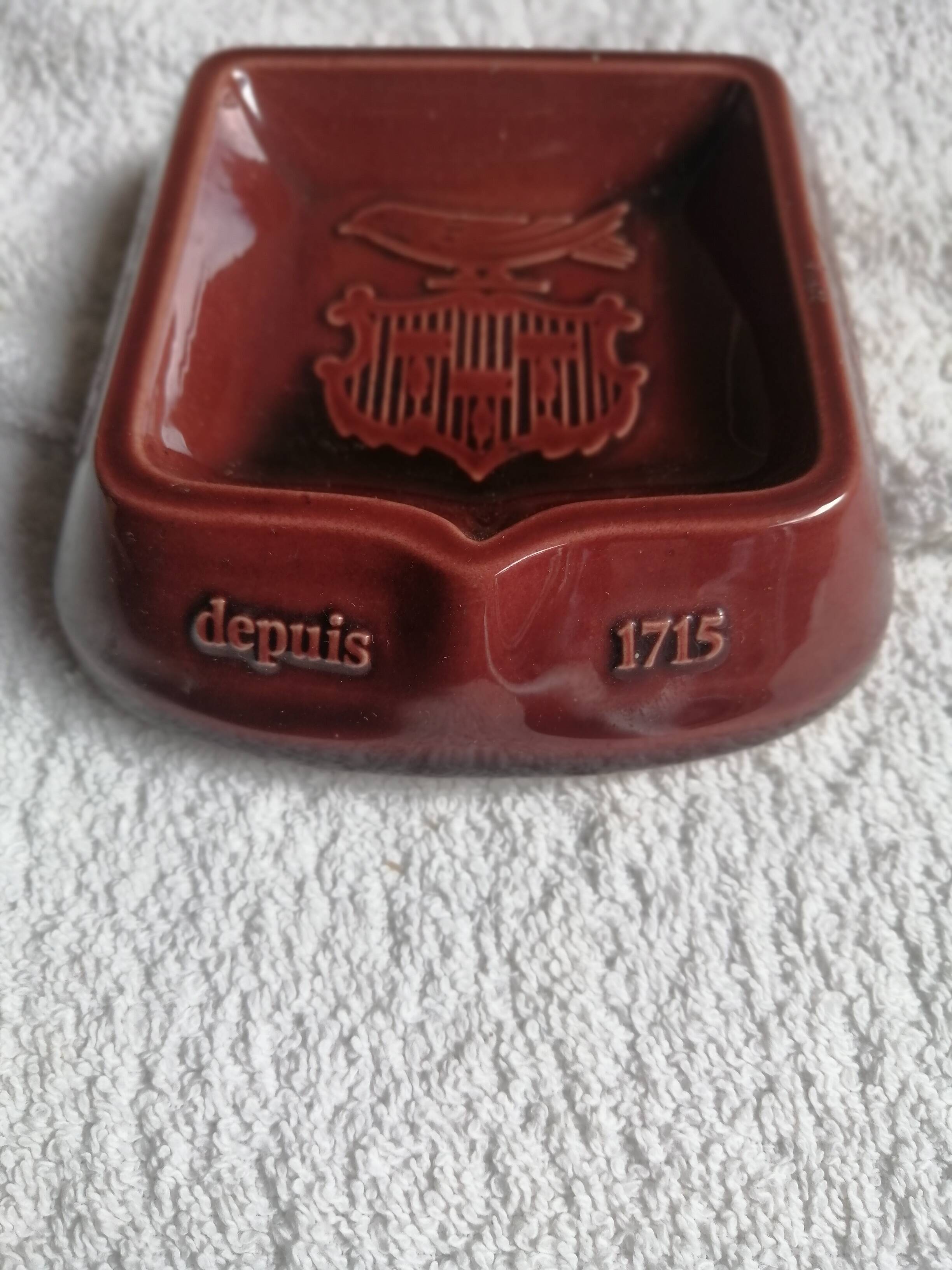 Martel cognac advertising ashtray since 1715