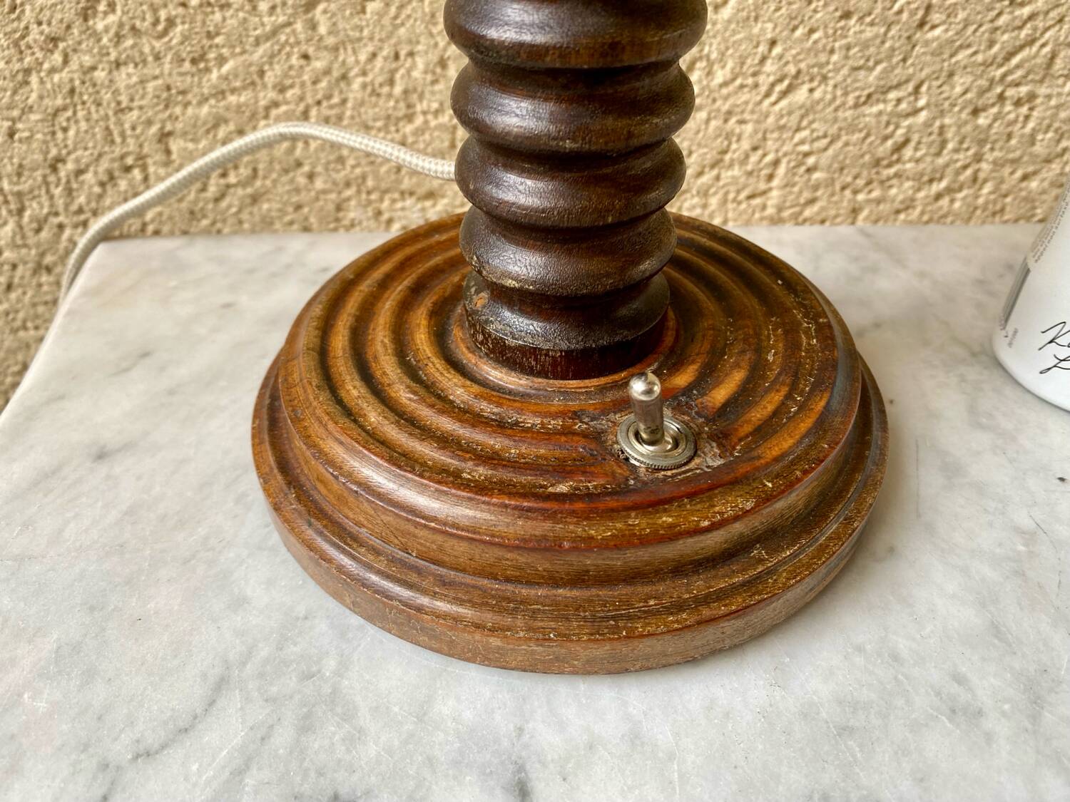 Vintage turned wooden lamp from the 1960s in the style of Charles Dudouyt.