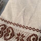 Vintage linen tablecloth and 6 towels