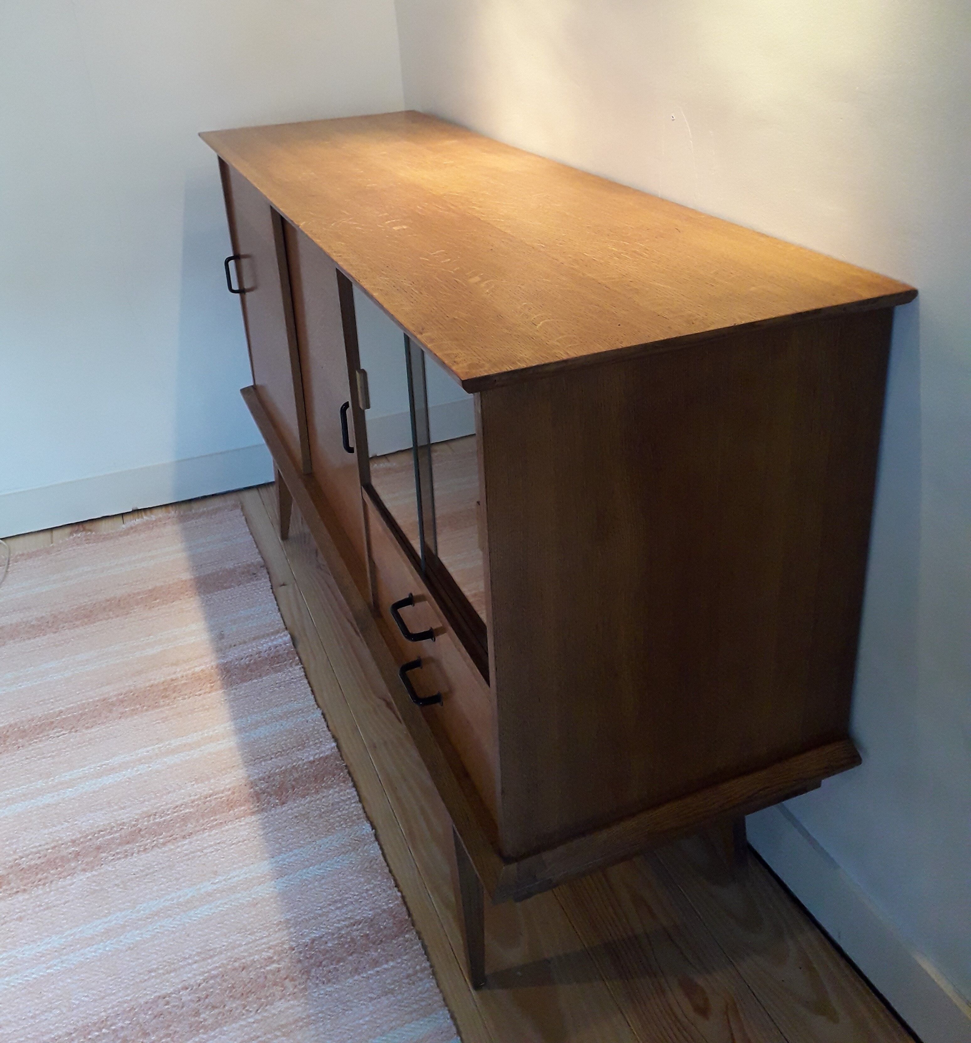Sideboard
