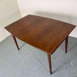Table de salle à manger extensible en teck, style danois vintage des années 1950.