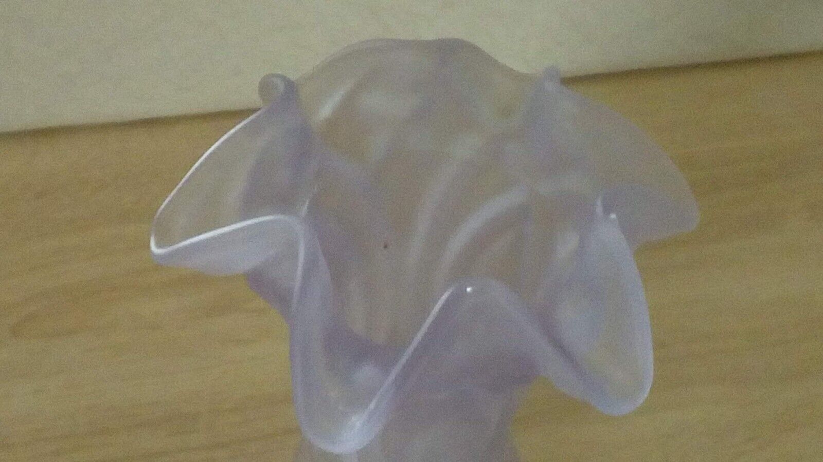 Glass vase mold press frost medallion light parma color