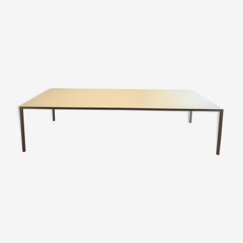 Table par Piergriorgio et Michele Cazzaniga  pour MDF Italia