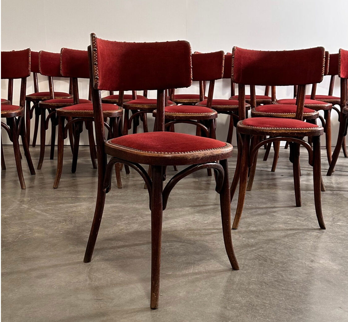 Set of 20 bistro chairs