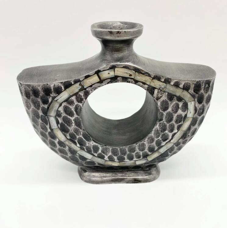 “Hammered Mother-of-Pearl” Vase / Cast Aluminum – 1980s